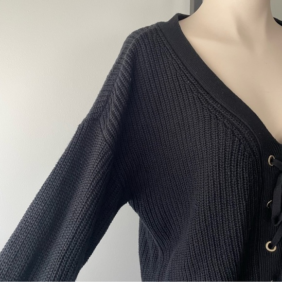Guess Lace Up Long Knit Sweater Longline Black Vneck Boho Bohemian Size XL - Picture 3 of 6